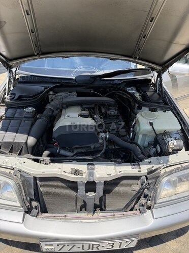 Mercedes C 180-4