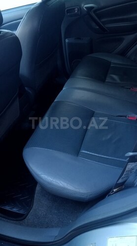 Toyota RAV4-9