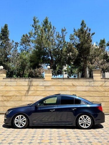 Chevrolet Cruze-2