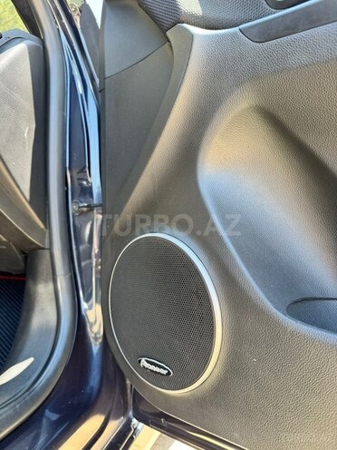 Chevrolet Cruze-13