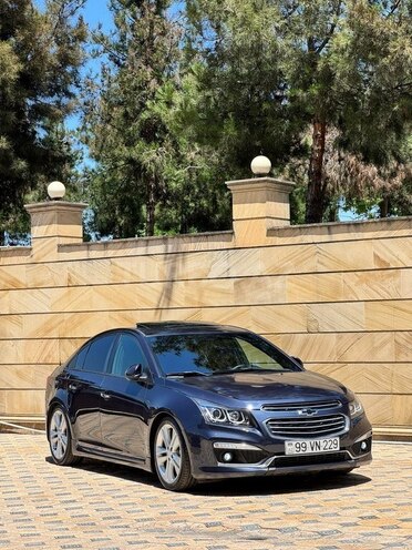 Chevrolet Cruze-15