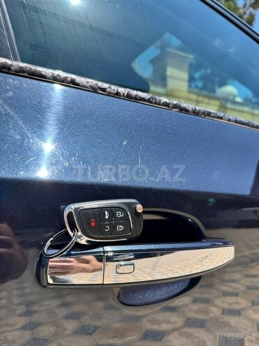 Chevrolet Cruze-12