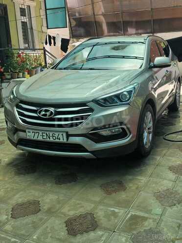 Hyundai Santa Fe-6