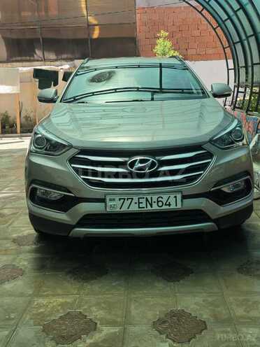 Hyundai Santa Fe-1