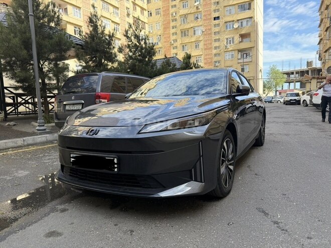 Changan Qiyuan A05-1