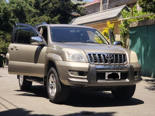 Toyota Land Cruiser Prado-1