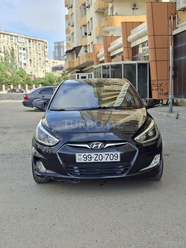 Hyundai Accent-1
