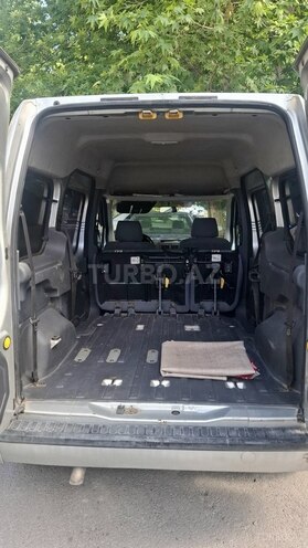 Ford Tourneo Connect-6
