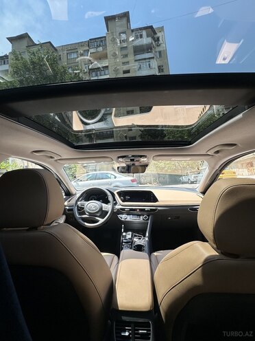 Hyundai Sonata-10