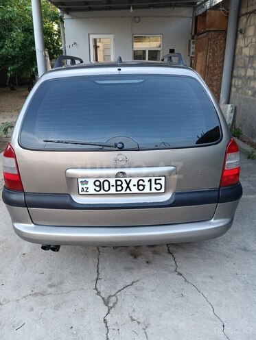 Opel Vectra-5