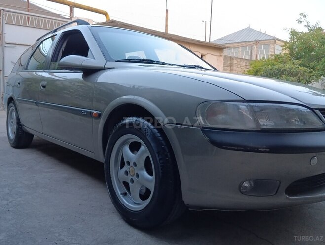 Opel Vectra-7