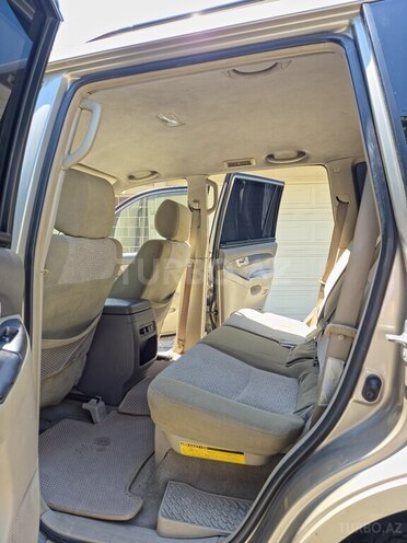 Toyota Land Cruiser Prado-8