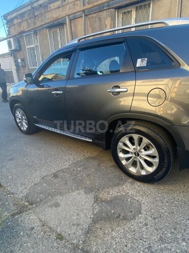 Kia Sorento-5