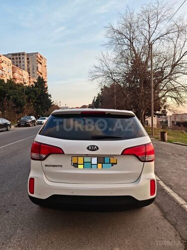 Kia Sorento-7