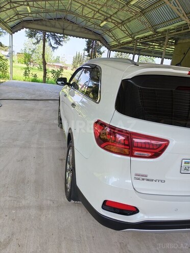 Kia Sorento-6