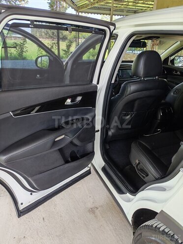 Kia Sorento-14