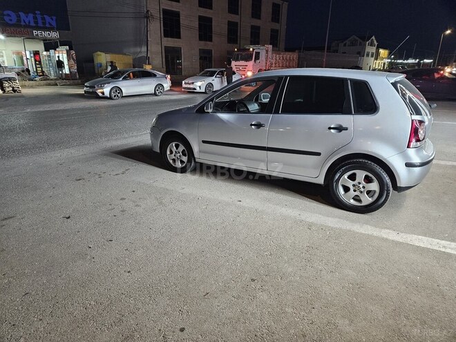 Volkswagen Polo-2