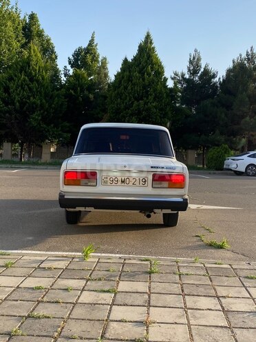 LADA (VAZ) 2107-6