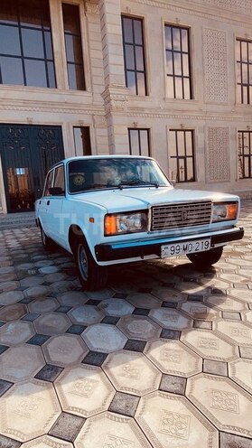LADA (VAZ) 2107-15