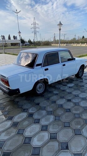 LADA (VAZ) 2107-17