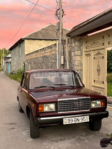 LADA (VAZ) 2107-2