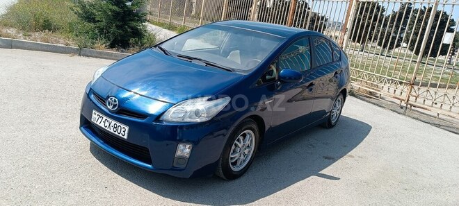 Toyota Prius-2