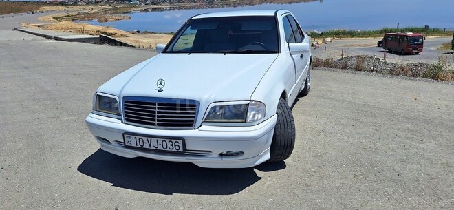 Mercedes C 180-3