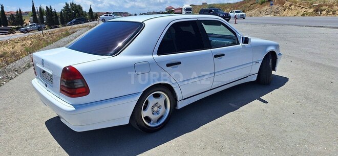 Mercedes C 180-6