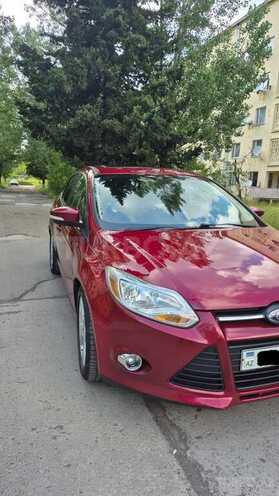 Ford Focus-10