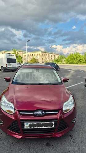 Ford Focus-11