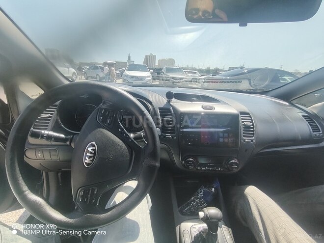 Kia Cerato-8