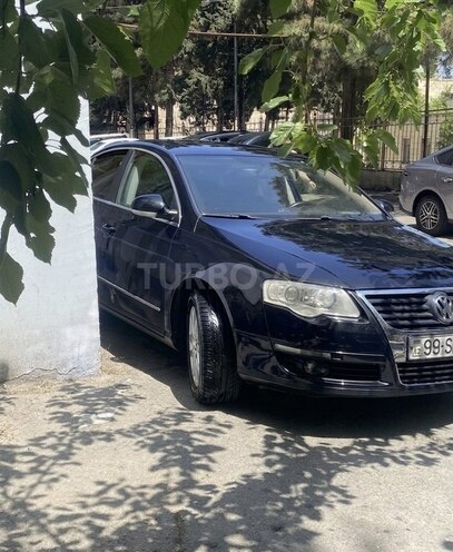 Volkswagen Passat-5