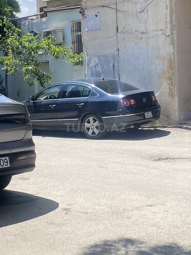 Volkswagen Passat-2