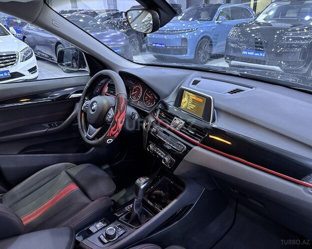 BMW X1-10
