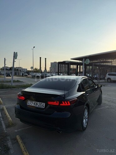 Toyota Camry-3