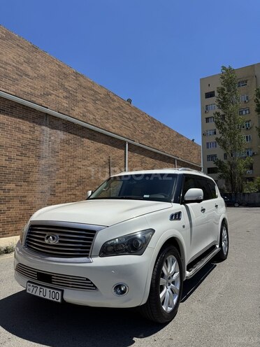 Infiniti QX56-2