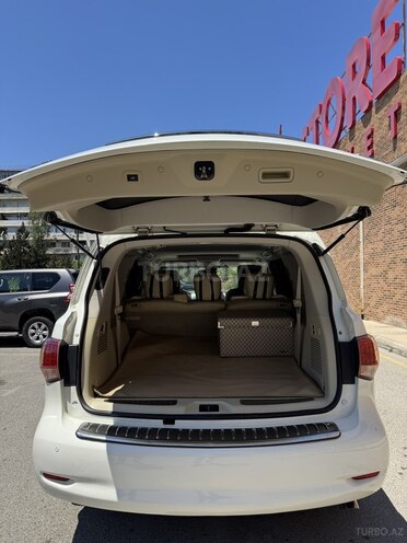 Infiniti QX56-13