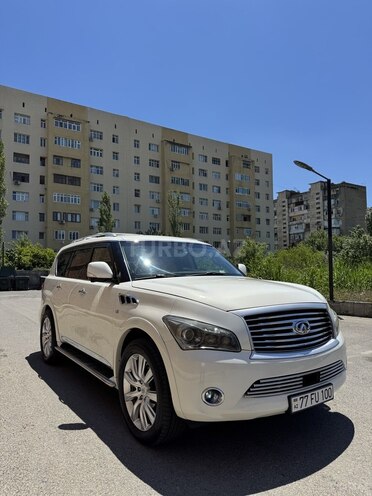 Infiniti QX56-5