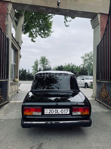 LADA (VAZ) 2107-2