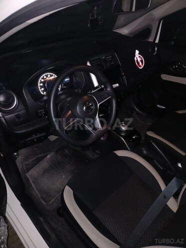 Nissan Note-4
