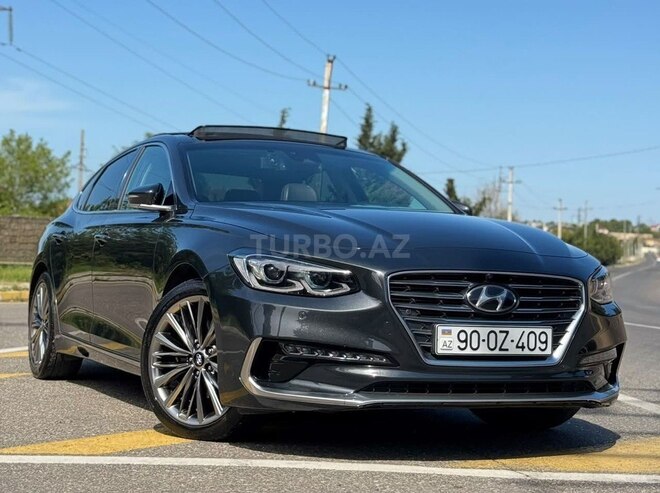 Hyundai Grandeur-1