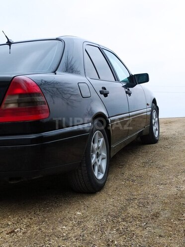 Mercedes C 180-8