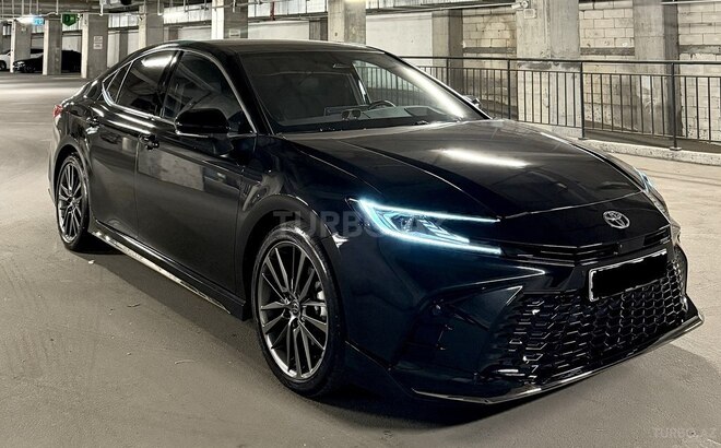 Toyota Camry-1