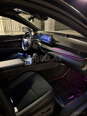 Toyota Camry-6