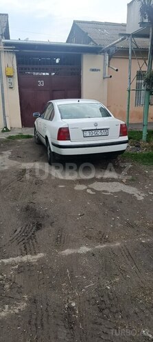 Volkswagen Passat-3