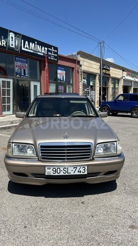 Mercedes C 230-1