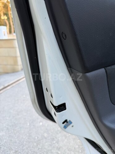 Kia Rio-11