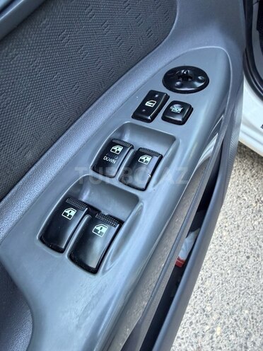 Kia Rio-18