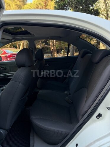 Kia Rio-19