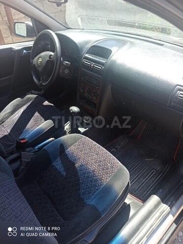 Opel Astra-10